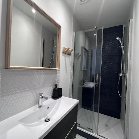 Abri Du Vent, Et 4* Fitou